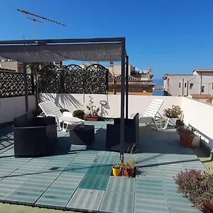 Rosa's With Terrace Appartement Cagliari